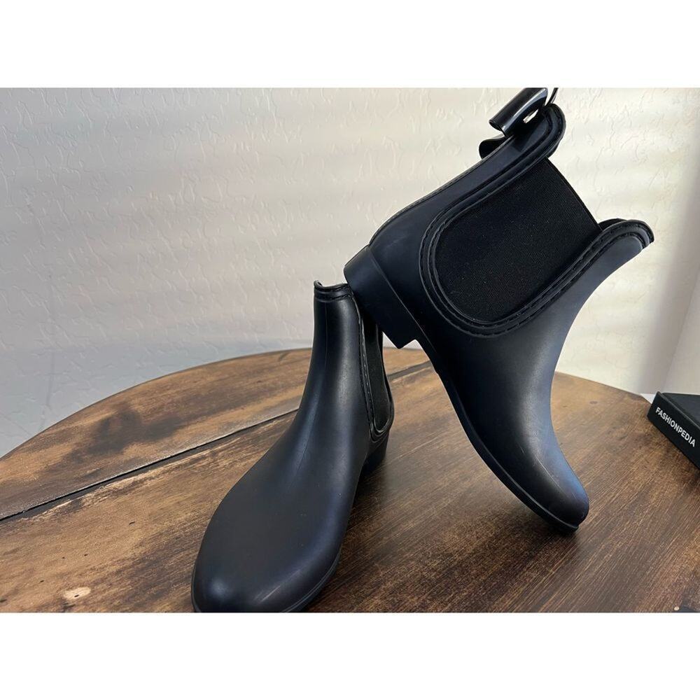Catherine Malandrino Black Rain Booties Size 38 Chelsea Ankle Waterproof Bow Det